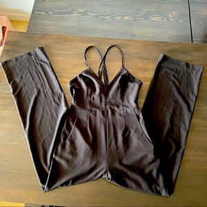 NWOT Alice & UO Black Criss Cross Strap Tank Jumpsuit 6